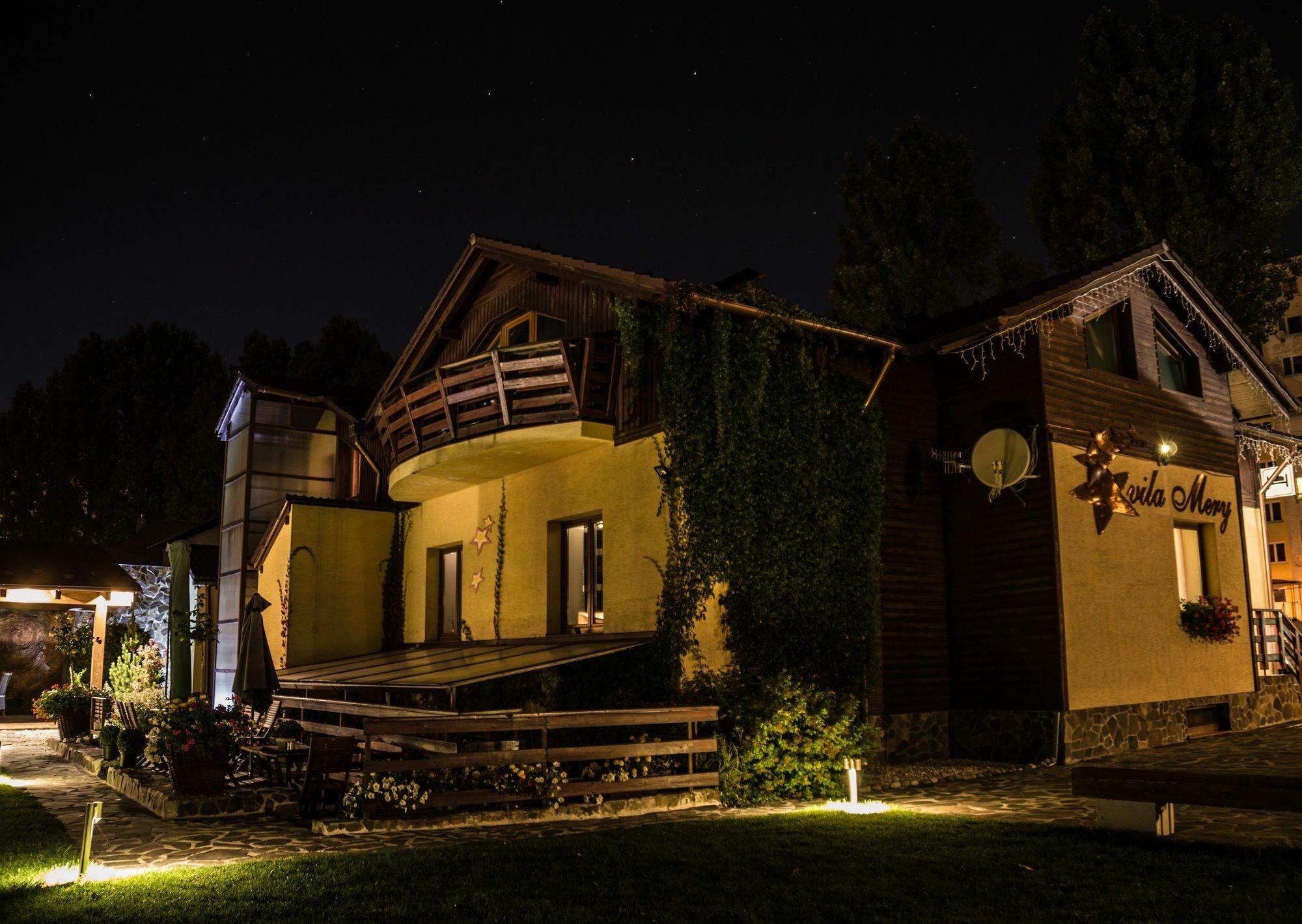 Wellness Penzion Vila Mery โปปรัด ภายนอก รูปภาพ