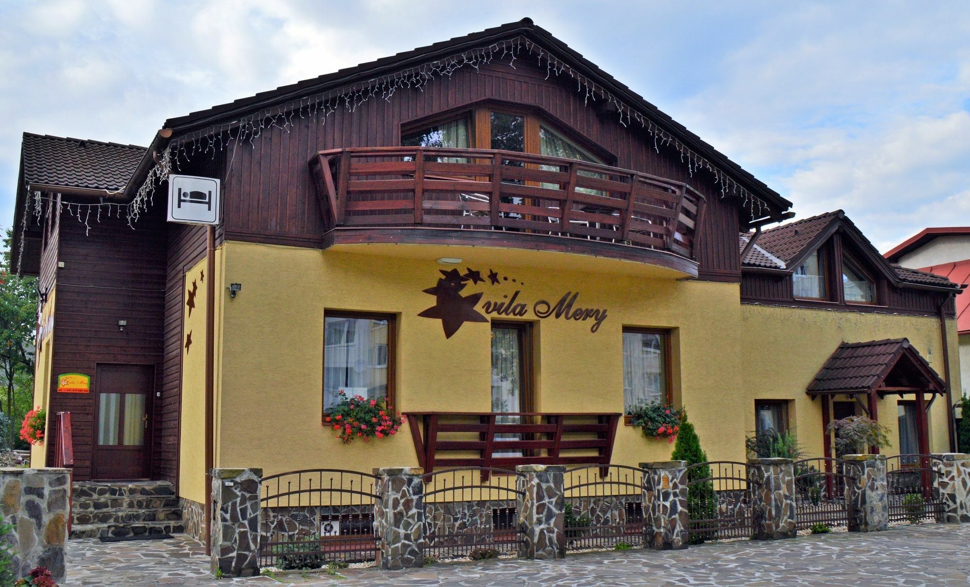 Wellness Penzion Vila Mery โปปรัด ภายนอก รูปภาพ