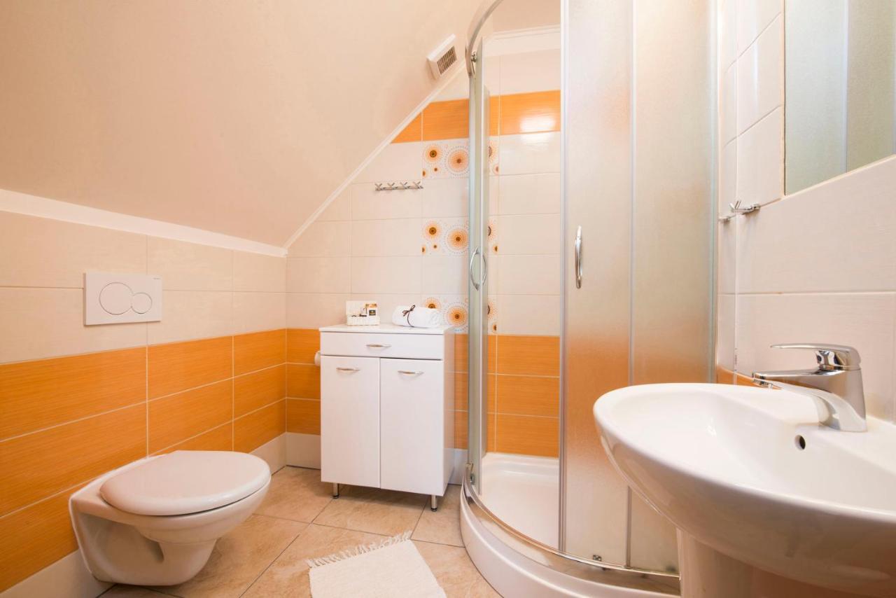 Wellness Penzion Vila Mery โปปรัด ภายนอก รูปภาพ